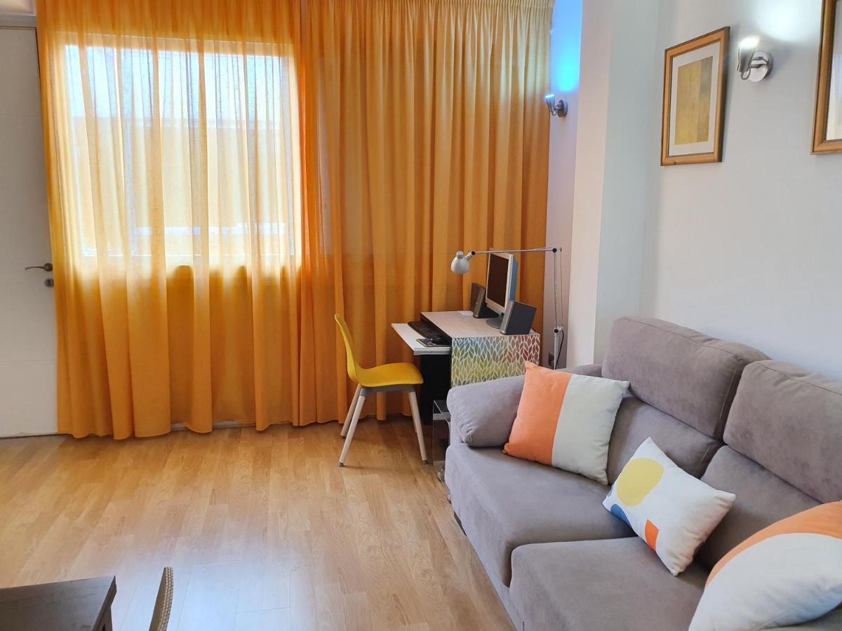 Apartamento Centrico Con Parking Appartement Málaga Buitenkant foto